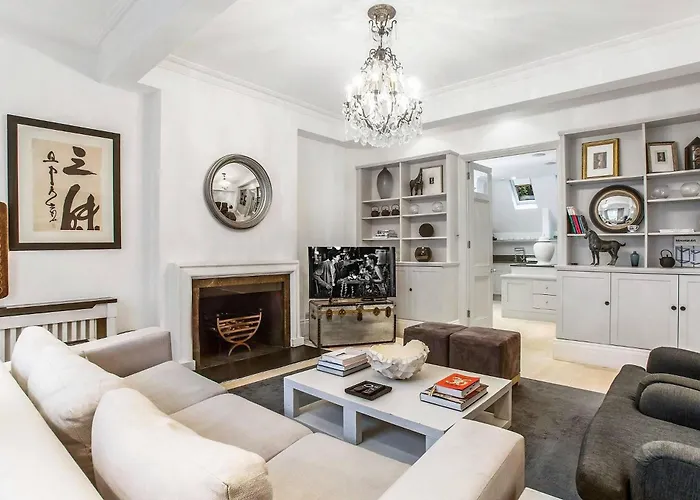 White House Mews Property