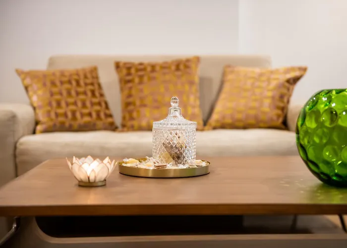 London Nino Apartments