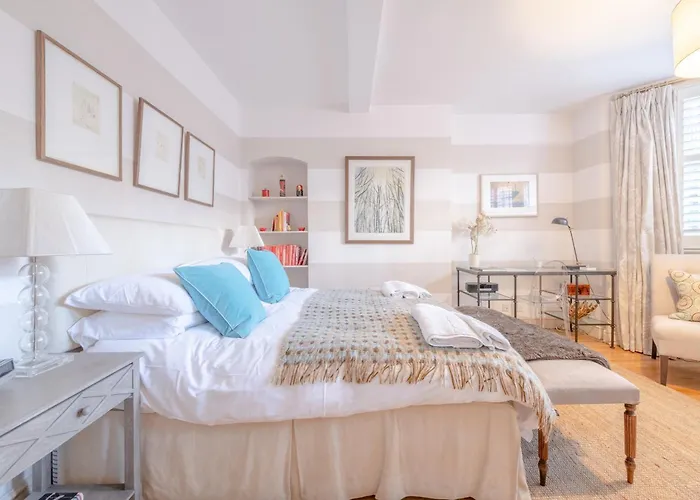 Quaint And Central Studio Flat - Chelsea