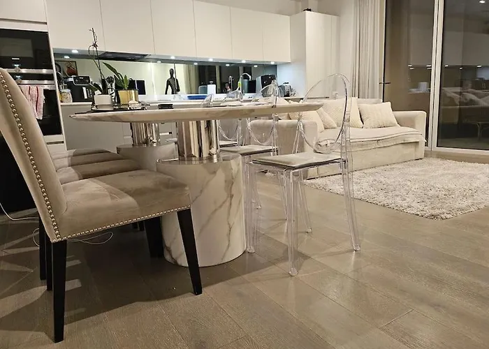 Fulham Design Apartment