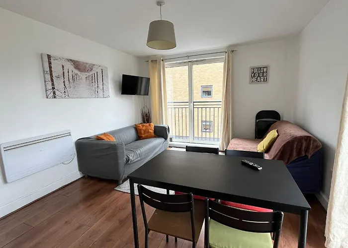 Bai Amazing 5 Sleeper Flat In London Zone 2