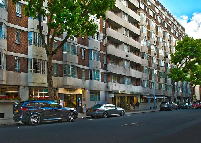 X-One Bedroom At Chelsea Cloister Hotel