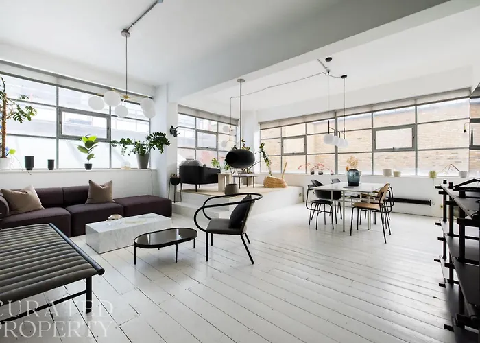 Spacious & Bright Loft Apartment - Shoreditch