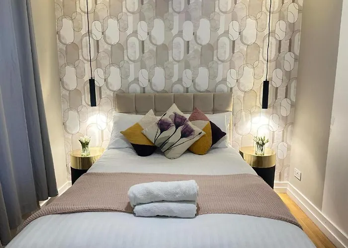 Affordable Two Bedroom Apartment In London