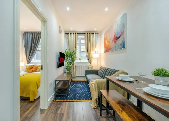 Modern 1 Bed Apartment - Us Embassy, Nine Elms & Battersea Station