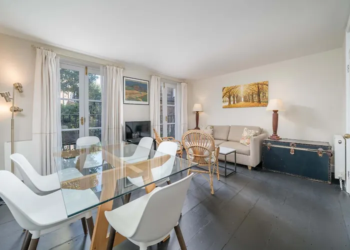 Stylish Apartment In Central London