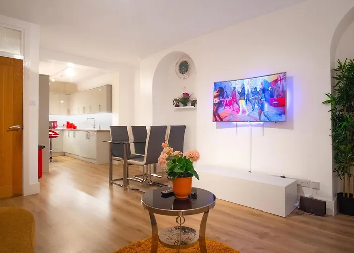 Modern 2 Bedroom Apartment In Woolwich