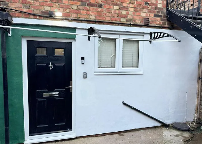 Cosy Entire House Open Kitchen 2 Bedroom For 5