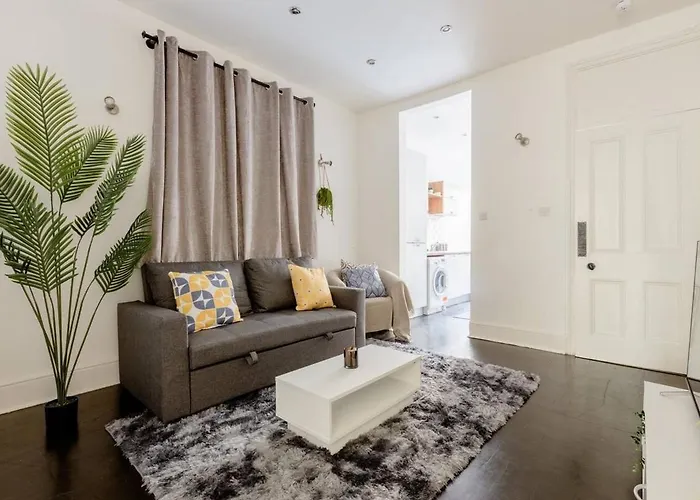 Cozy Flat Near Paddington