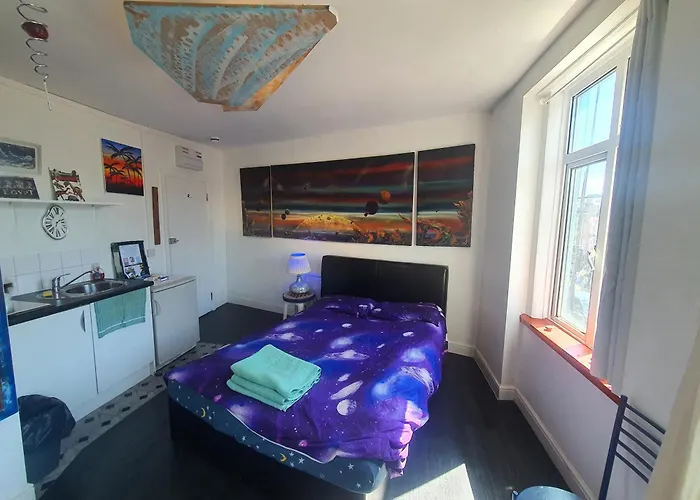 Cyber-Art Studio In Camden