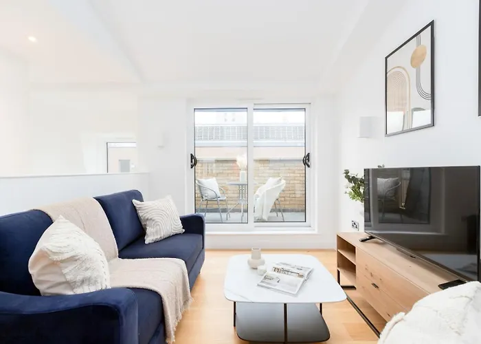 Bnbnook - Fitzrovia Duplex - Soho & Oxford Street