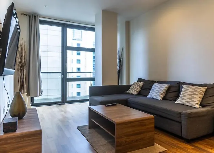 Londwell, Canary Wharf Boutique Balcony Apartment