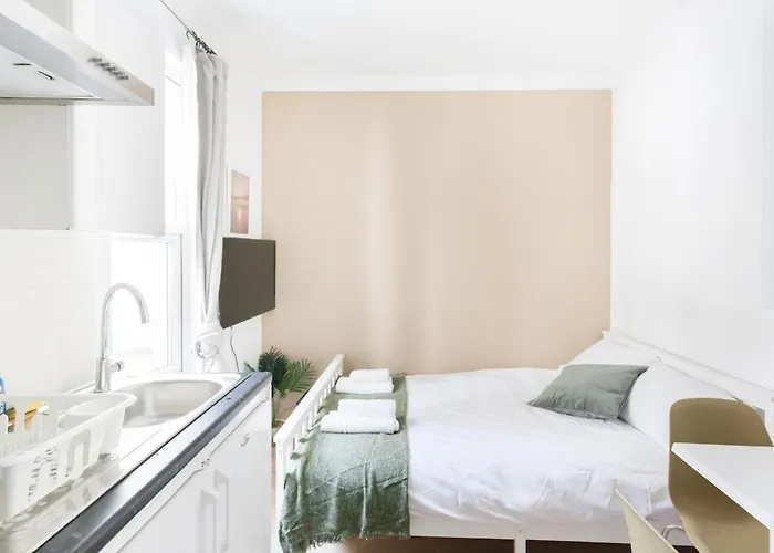 Cozy Studio Near Hyde Park
