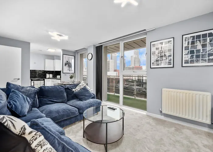2-Bedroom Apartment Short Term Rental & Flexible Renting Canary Wharf