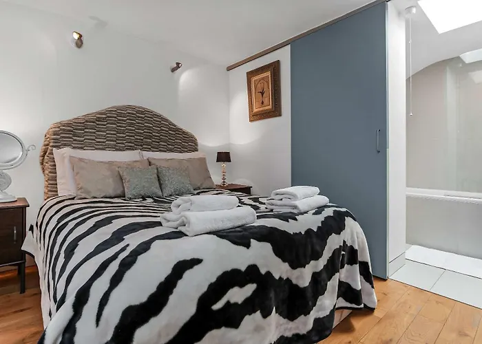 The Best Knightsbridge Location
