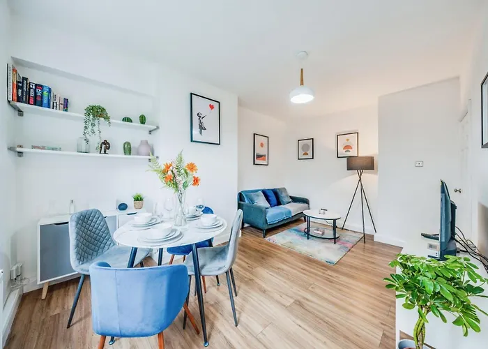 Stylish Flat, London Bridge, Free Weekend Parking
