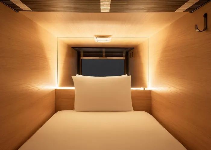 Zedwell Capsules Hotel, Piccadilly Circus