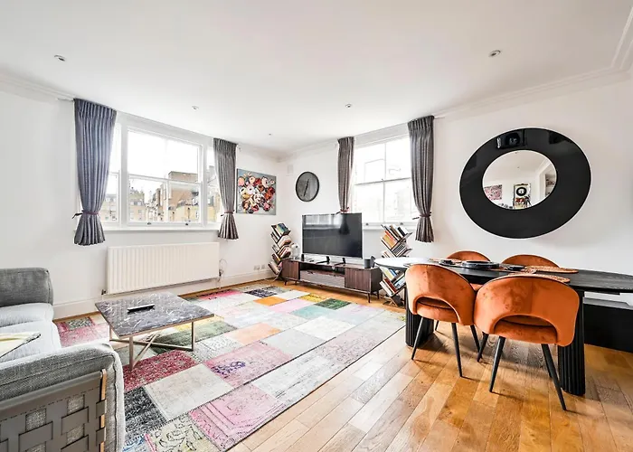 Beautifully Furnished Flat Near Hyde Park