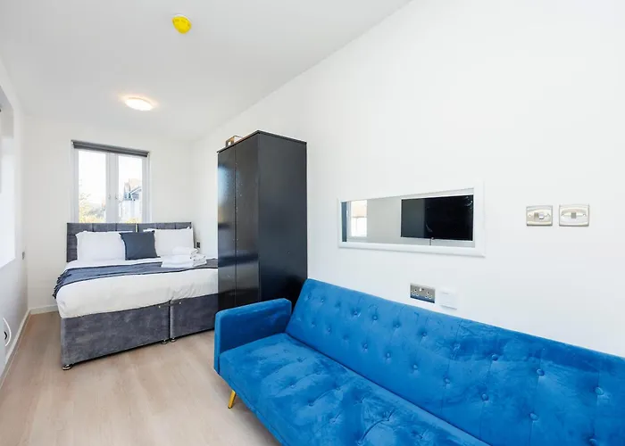 North West London Studio Apartment Ideal For Long & Short Stays Offers