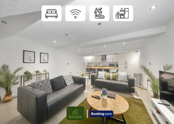 Two Bedroom Apartment By Arhouse Apartments Short Lets & Serviced Accommodation Clapham With Free Wifi