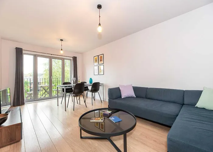 Cozy 2 Bedroom Waterloo London Bridge