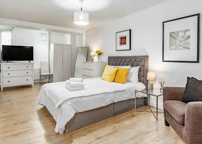 Lovelly 1 Bedroom Apartment In Gloucester Road