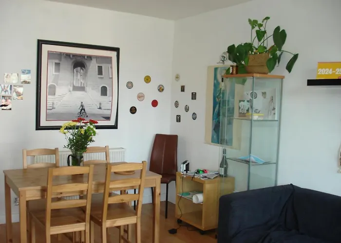 3 Double Bedrooms Apartment