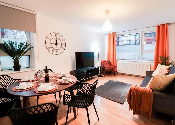 Beautifully Presented 3 Bed Hampstead Property