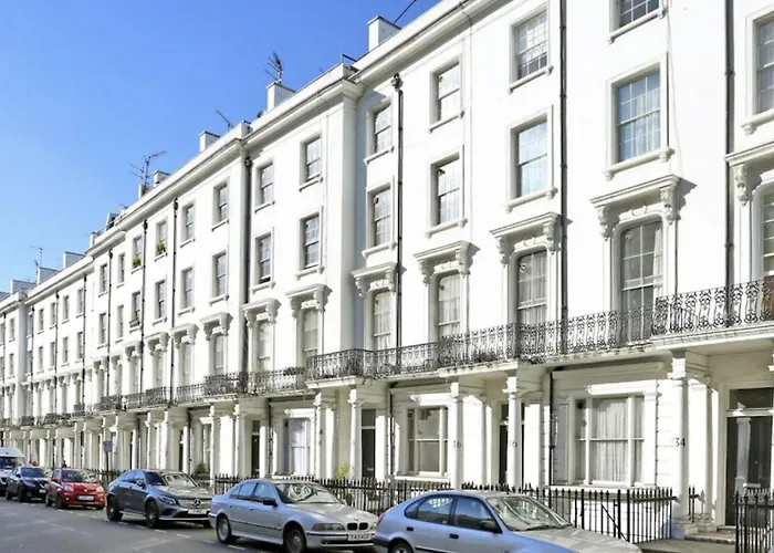 Charming Newly Refurb 2-Bed 2-Bath Entire Apartment With Ac Near Hyde Park, Paddington, Nottinghill And Kensington In Zone 1 Central London