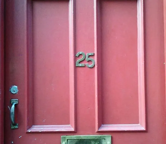 Widegate Hostel