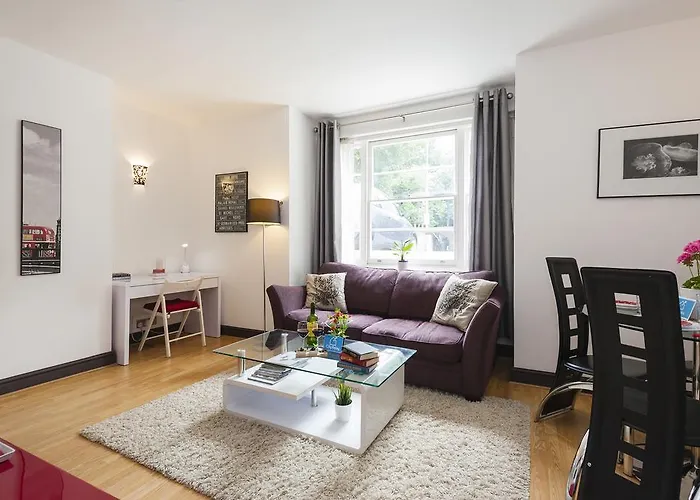 The Pembridge Villa