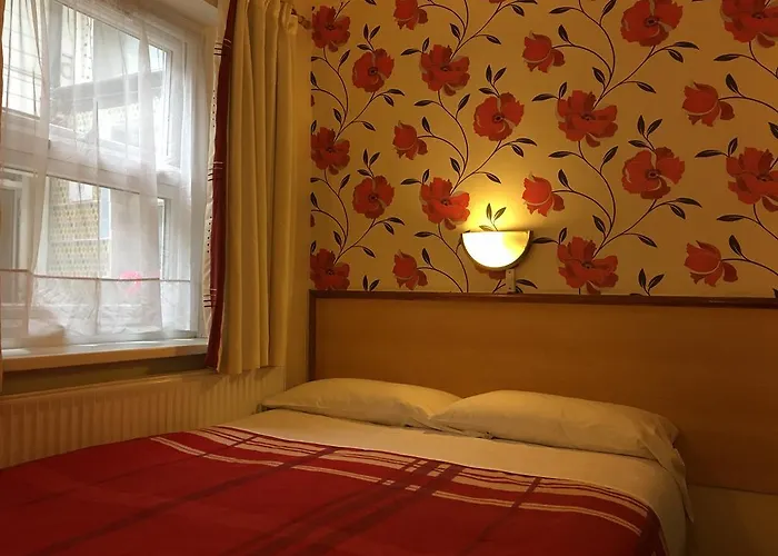 Surtees Hotel