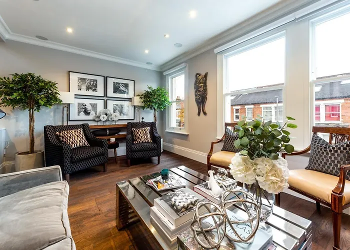 Luxurious Wandsworth Home Close To Putney Heath