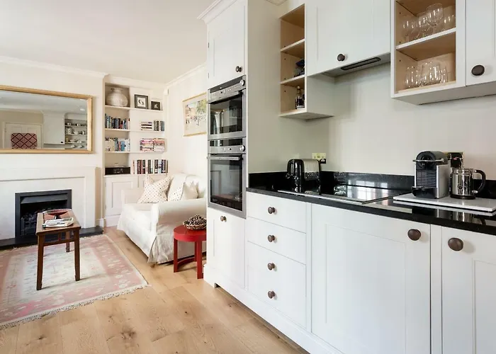 Kynance Mews By Onefinestay