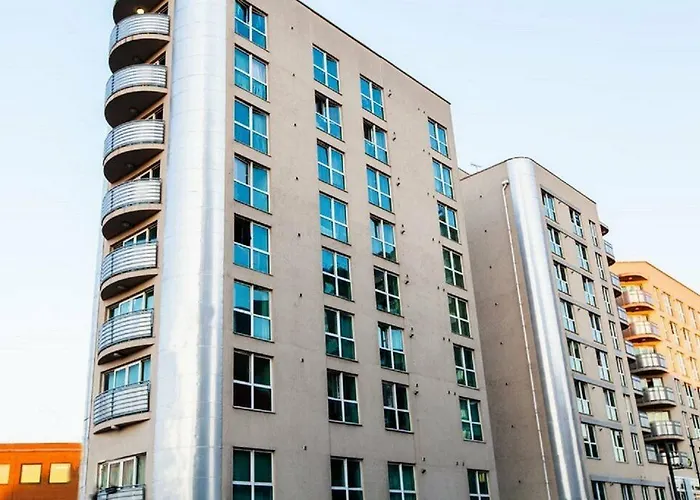 Access Apartments City