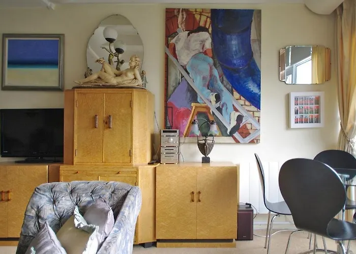 The London Agent West London Studios