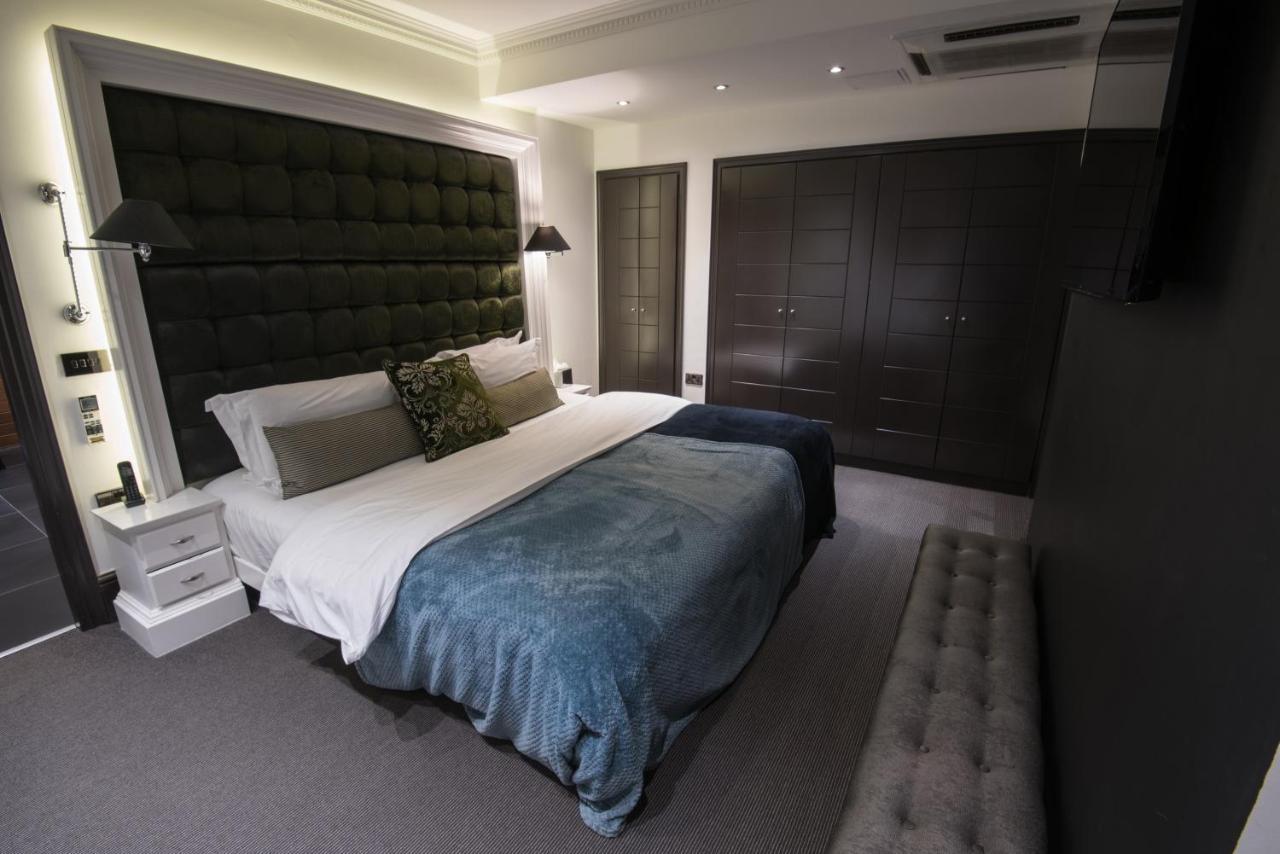 The Exhibitionist 5* Londen