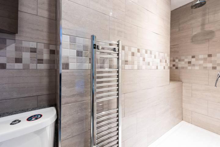 Kensington & Chelsea 2 Bed Zone 1 Aprt Londres