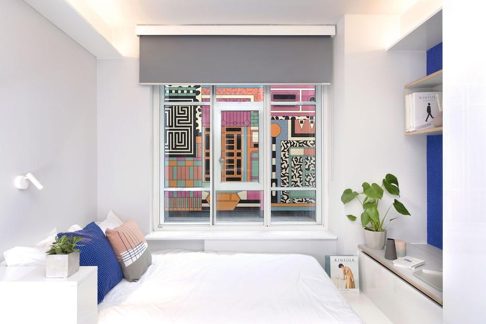 Destiny Student - Bloomsbury Aparthotel London