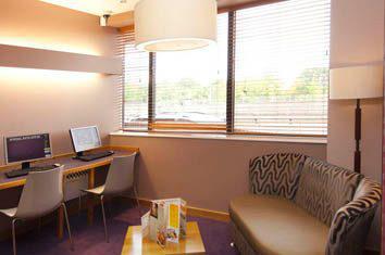 Hotel Premier Hanger Lane 3*