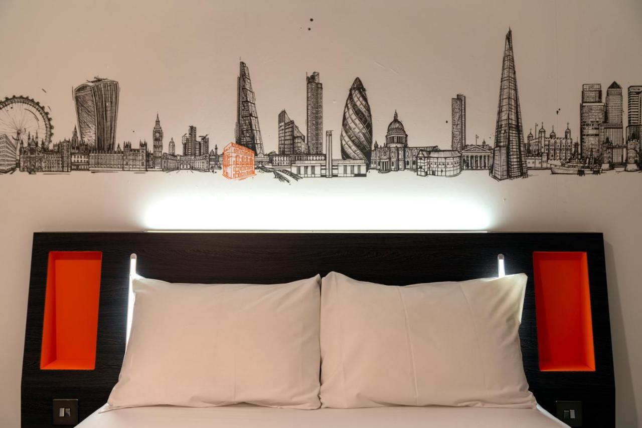 Easyhotel Shoreditch Hotel