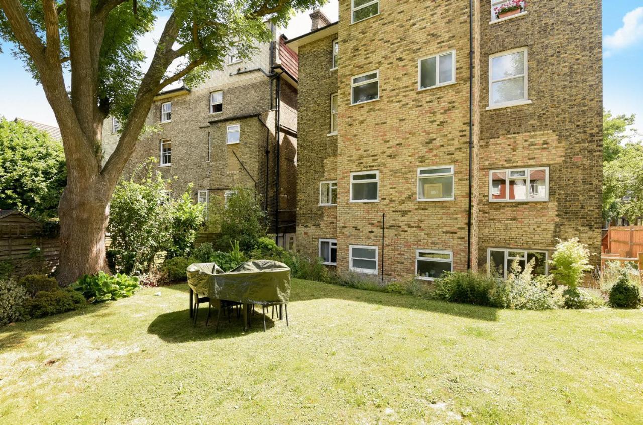 New Fantastic 1bd Crystal Palace Flat In Apartment *