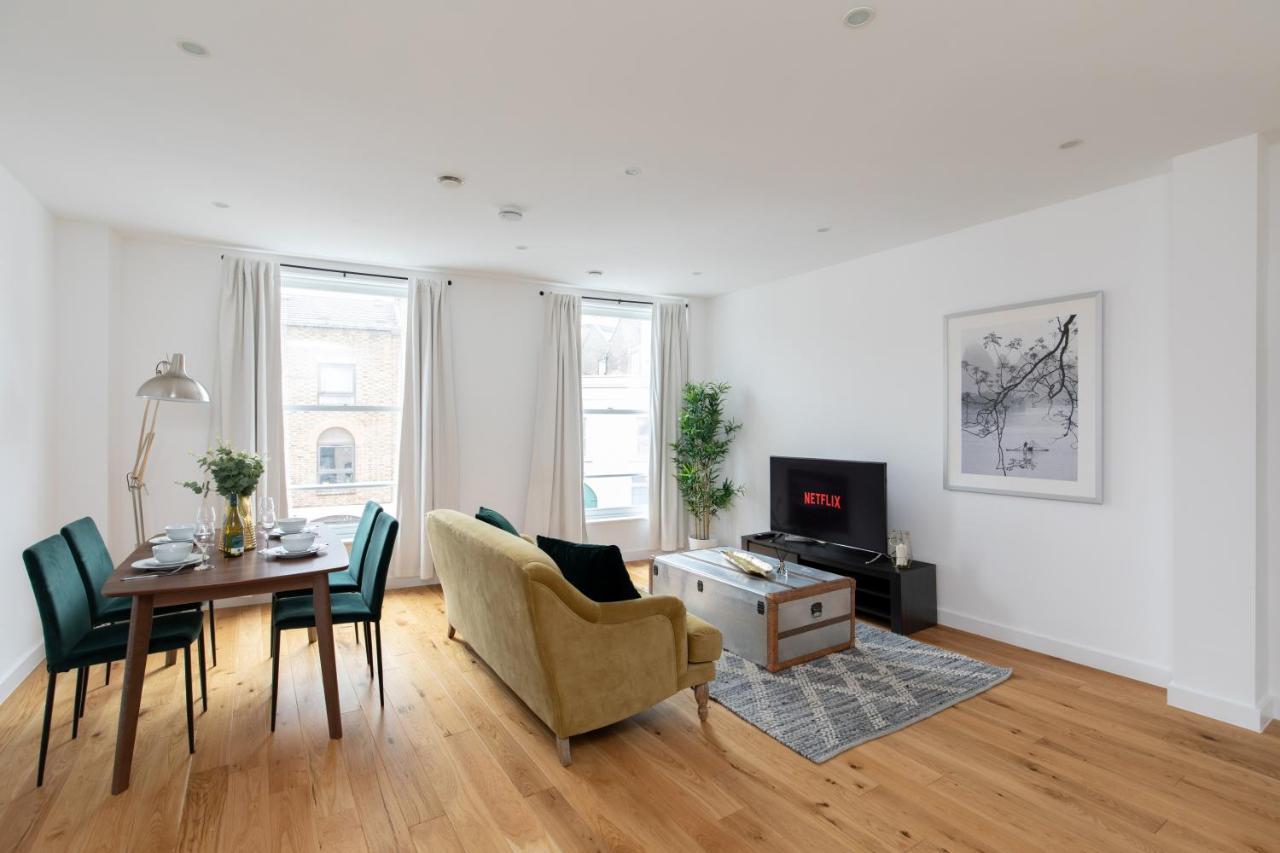 Appartement - Luxury And Spacious With Balcony Londen