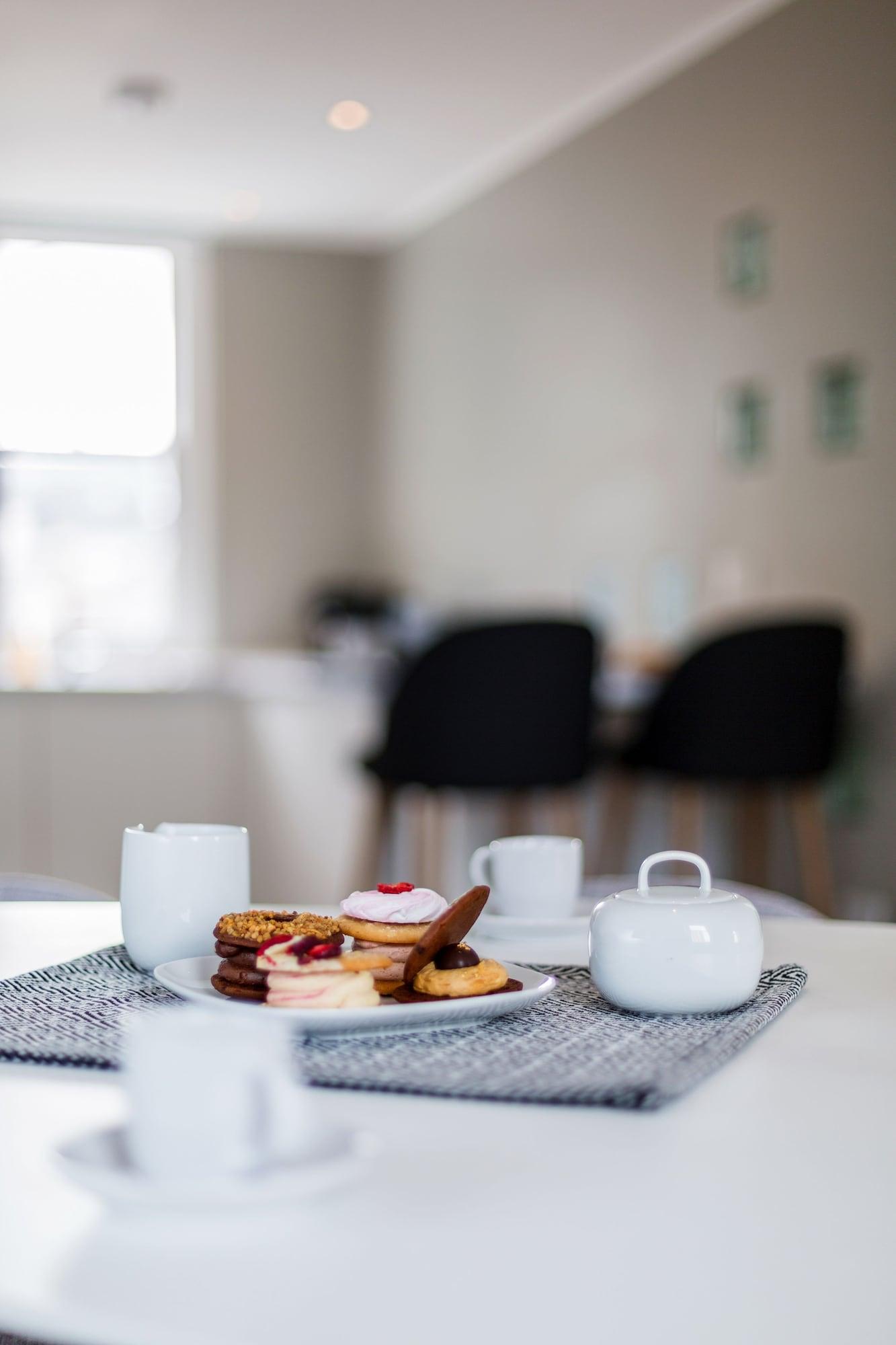 Soho 1 Bed L3 By Basetogo *