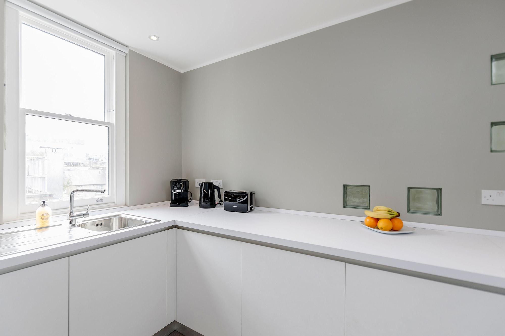 Soho 1 Bed L3 By Basetogo Apartment London