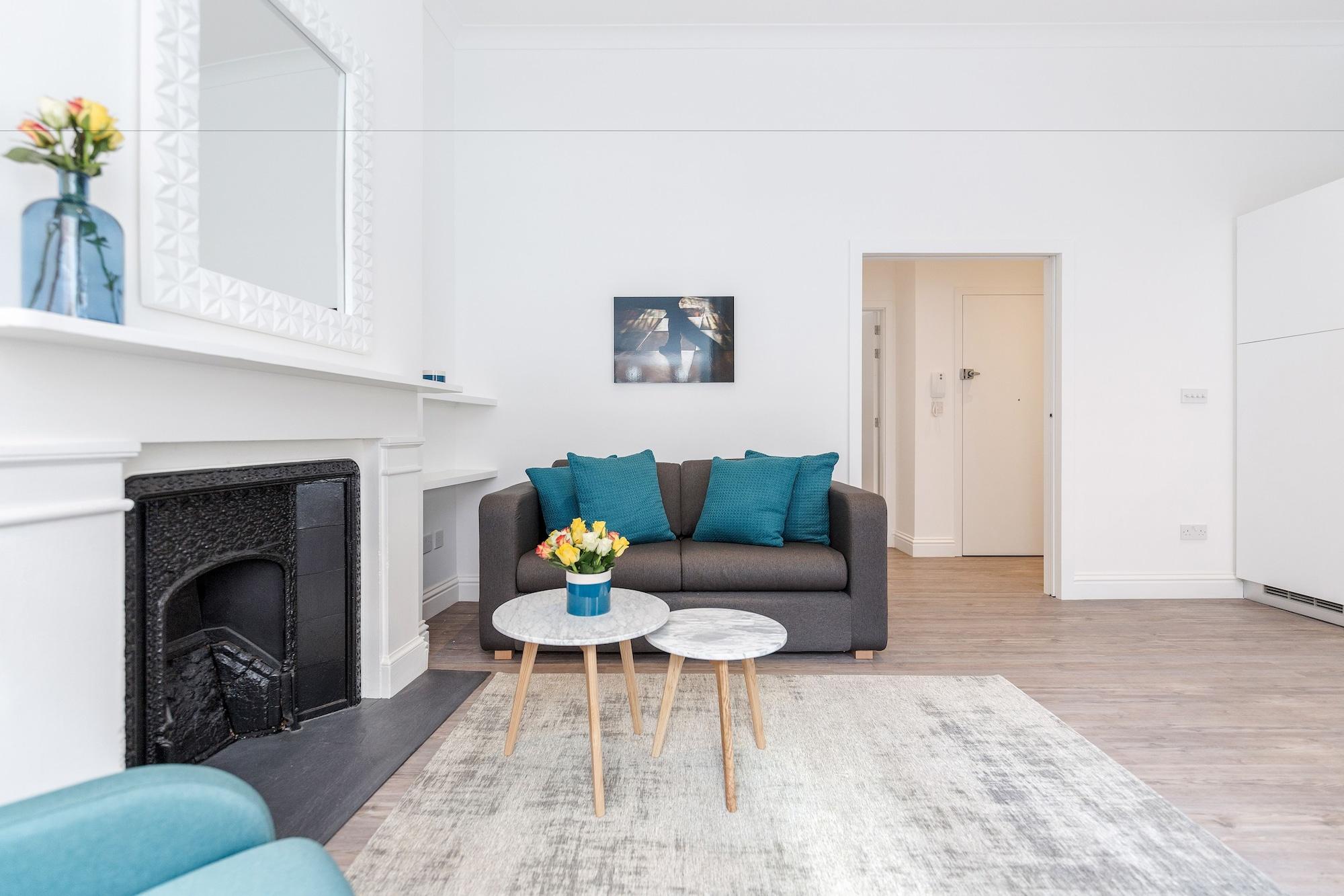 Soho 1 Bed L3 By Basetogo London
