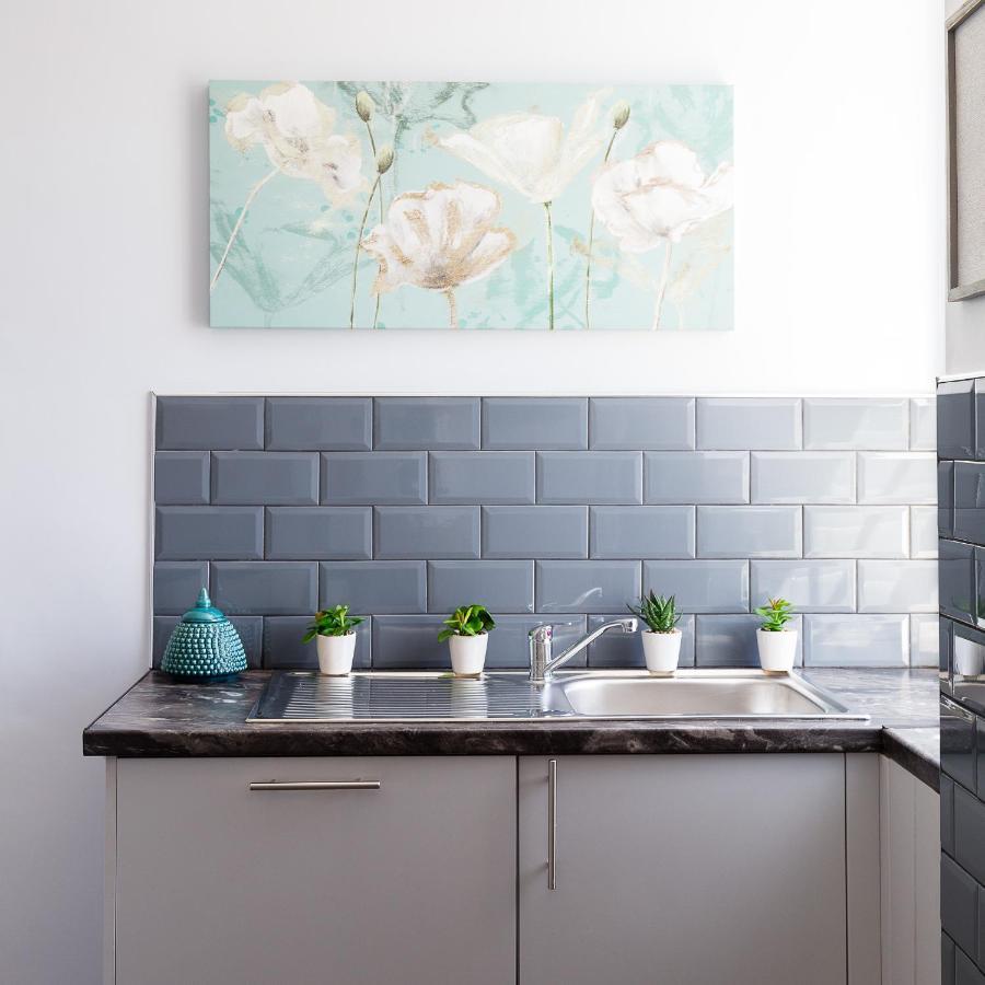 Apartment 24 Molyneux Street