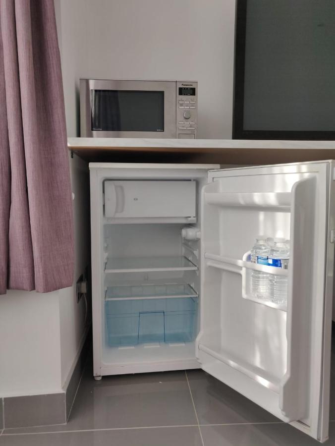 Stunning Double In Harrow Wembley - Khoob House * Londen