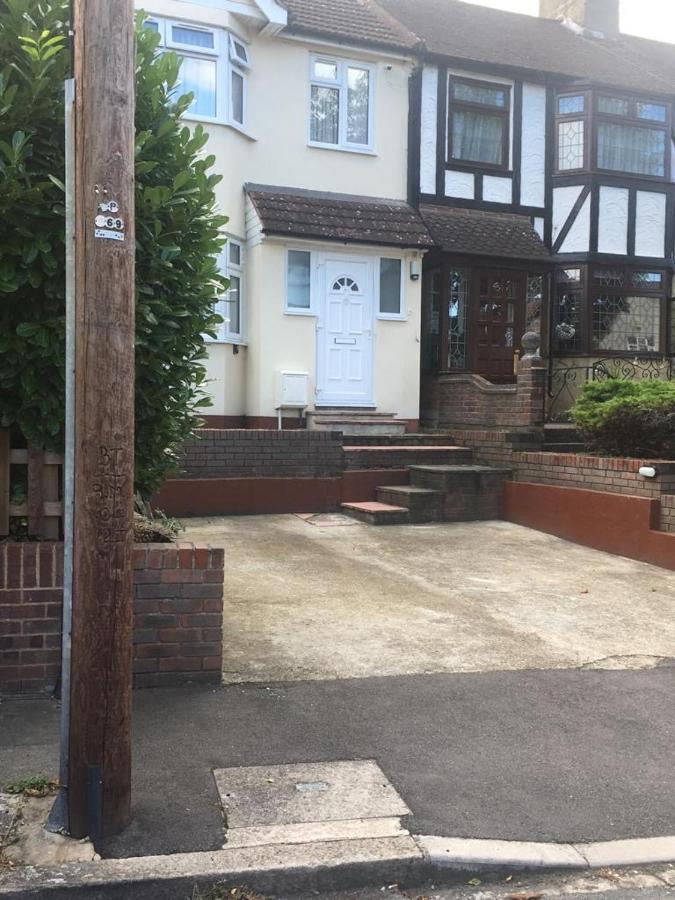 Single G1 Apartment London