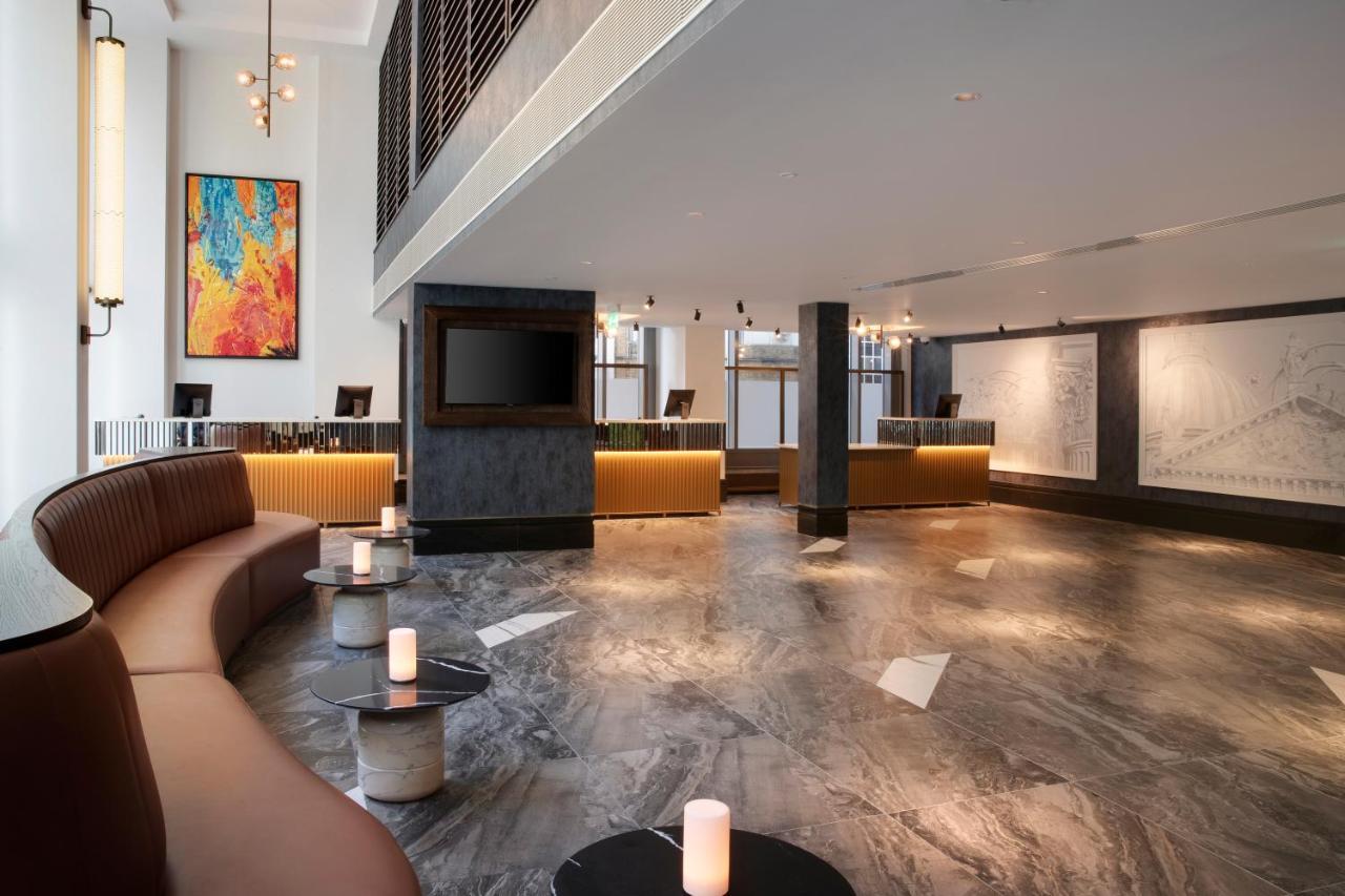 Hotel Leonardo Royal St Paul's London